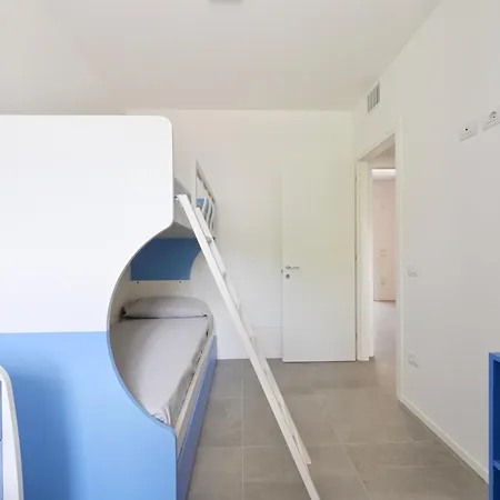 Baia Blu * ليدو دي يسولو